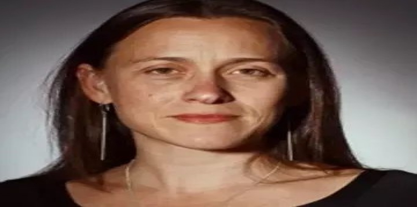 Poster image Natalia Almada