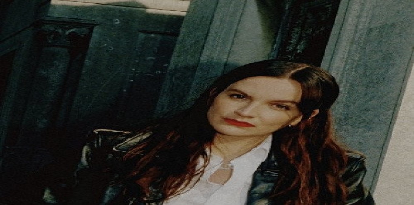 Poster image Laura Thomassaint