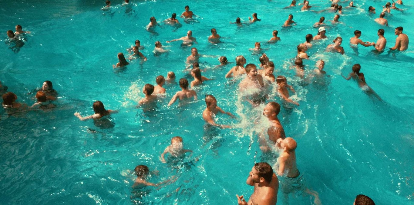 Couverture du film La vie heureuse